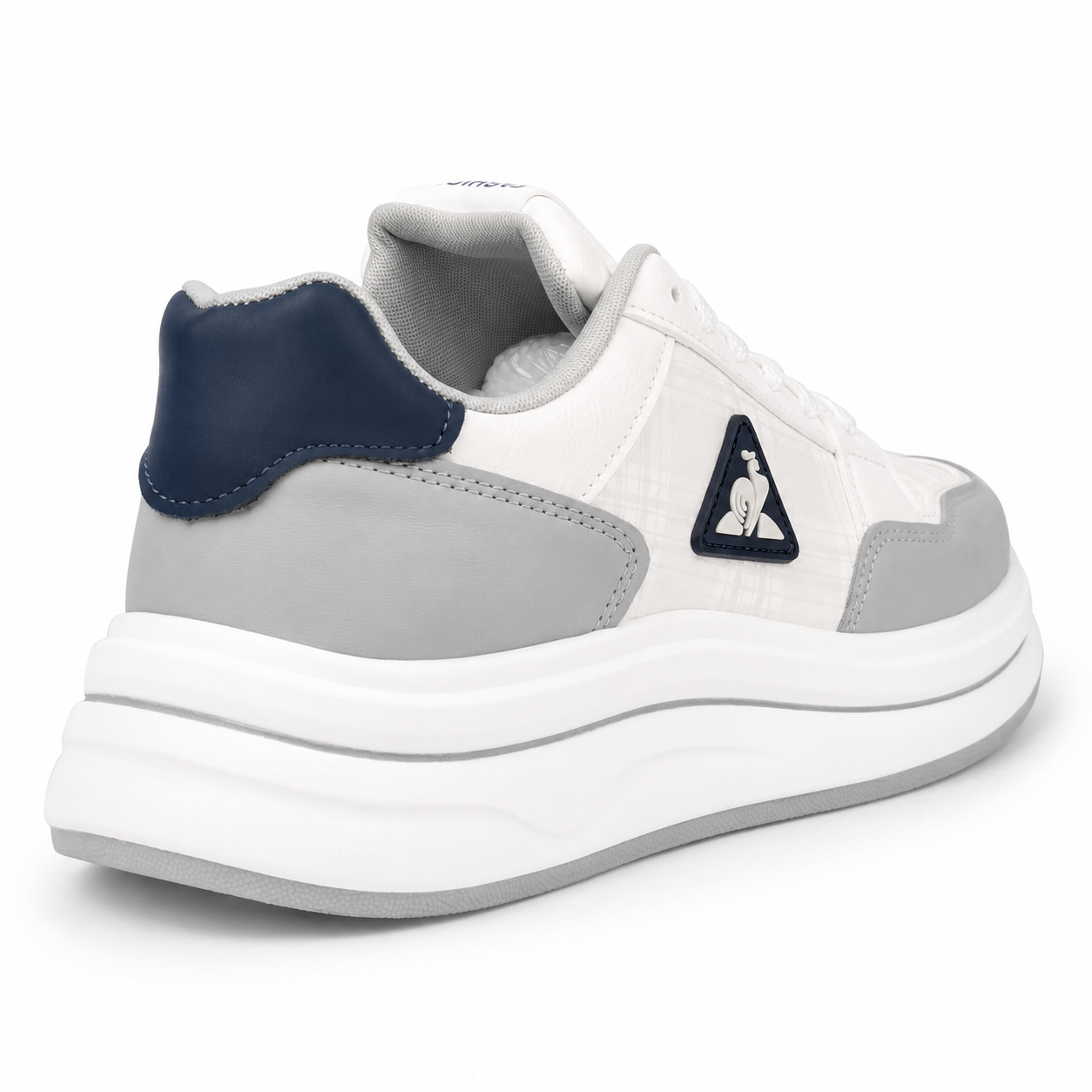 Aero Platform Sneaker