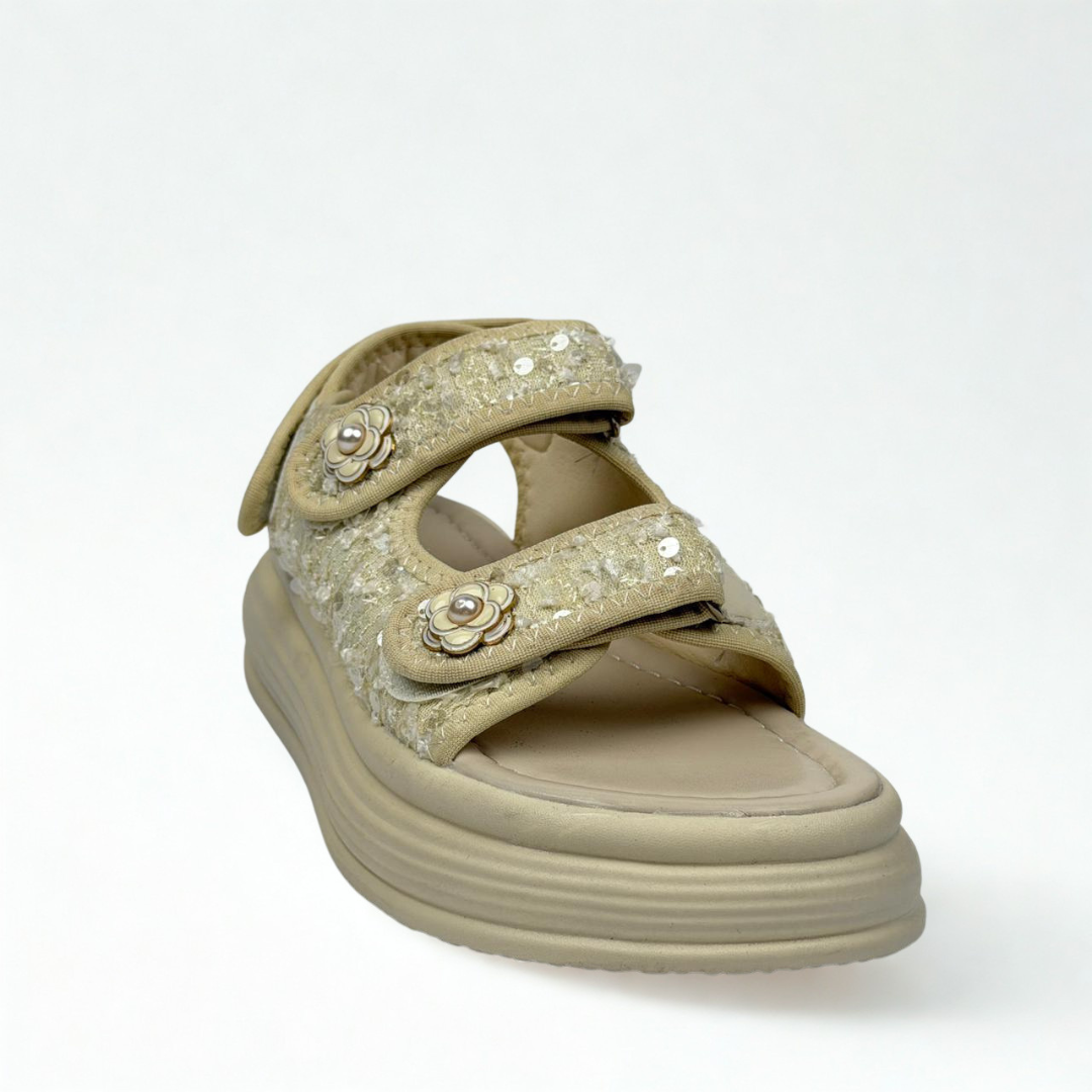Sandal Y09