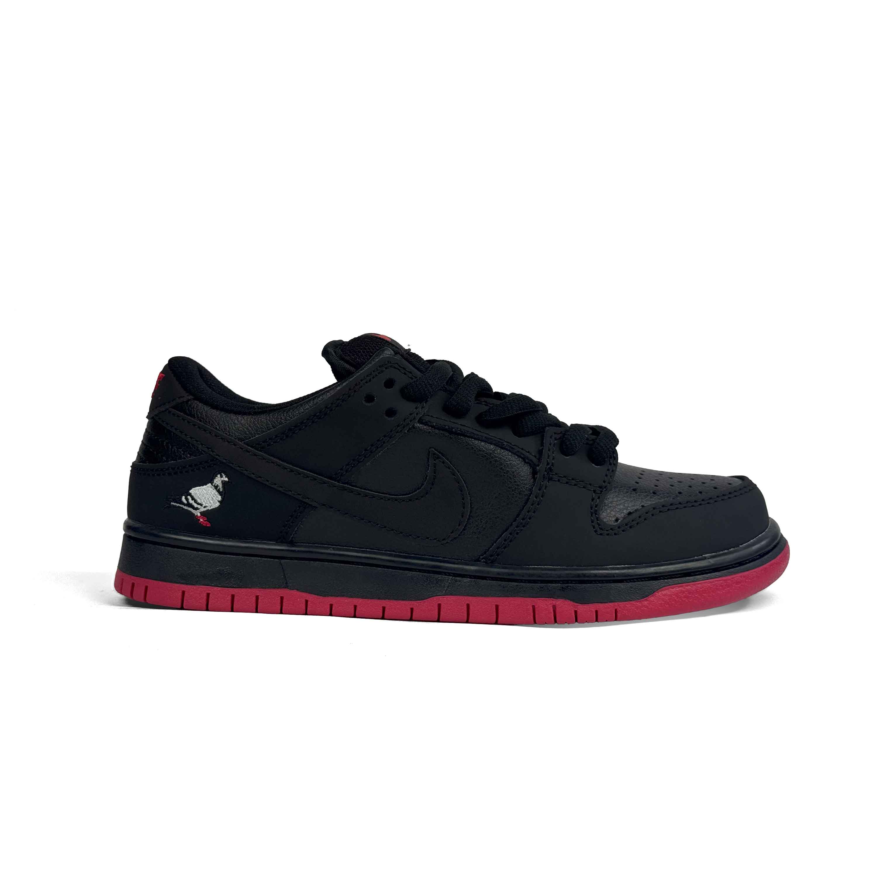 Nike SB Dunk Low TRD QS "Black Pigeon