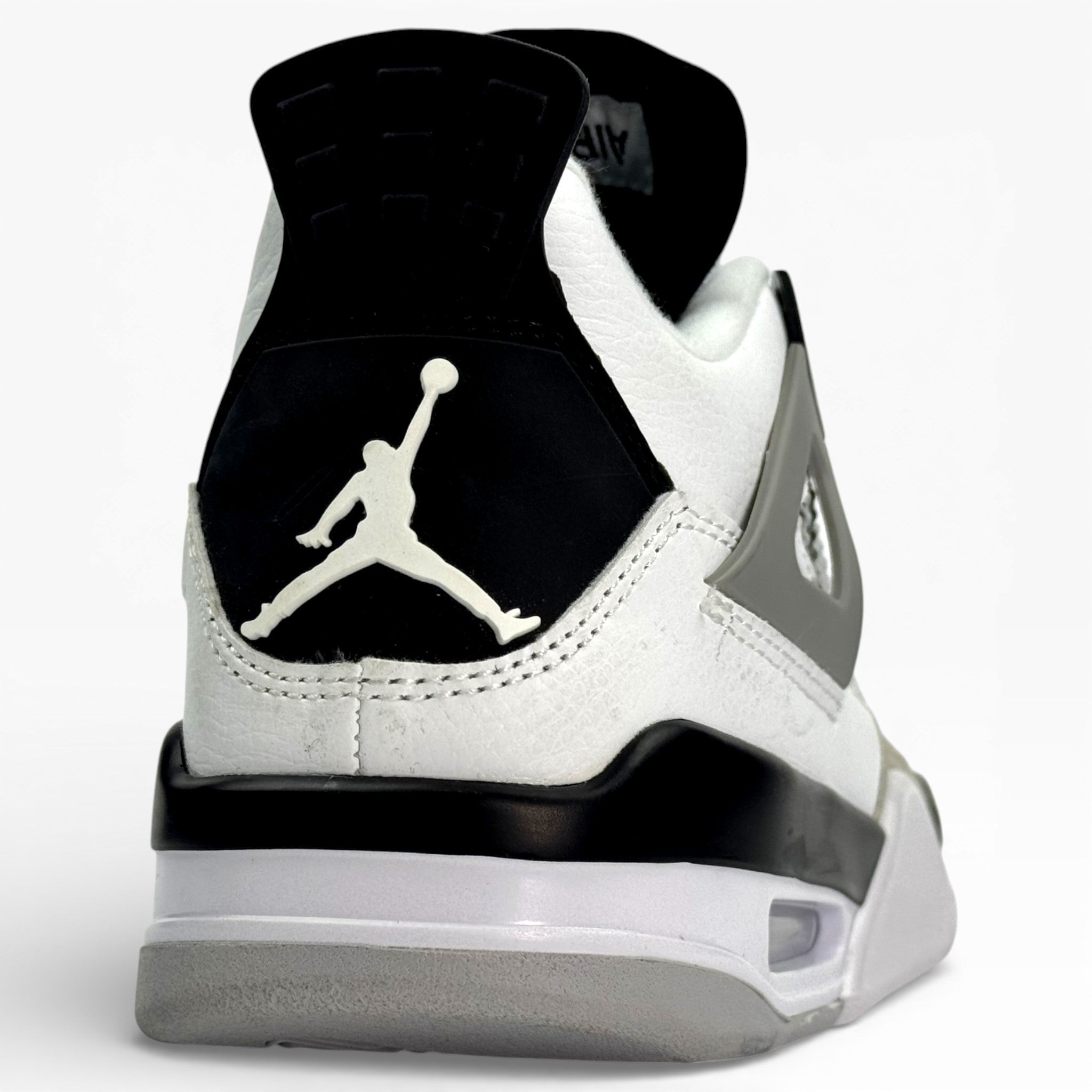 Nike Air Jordan 4 Retro "Military Black"