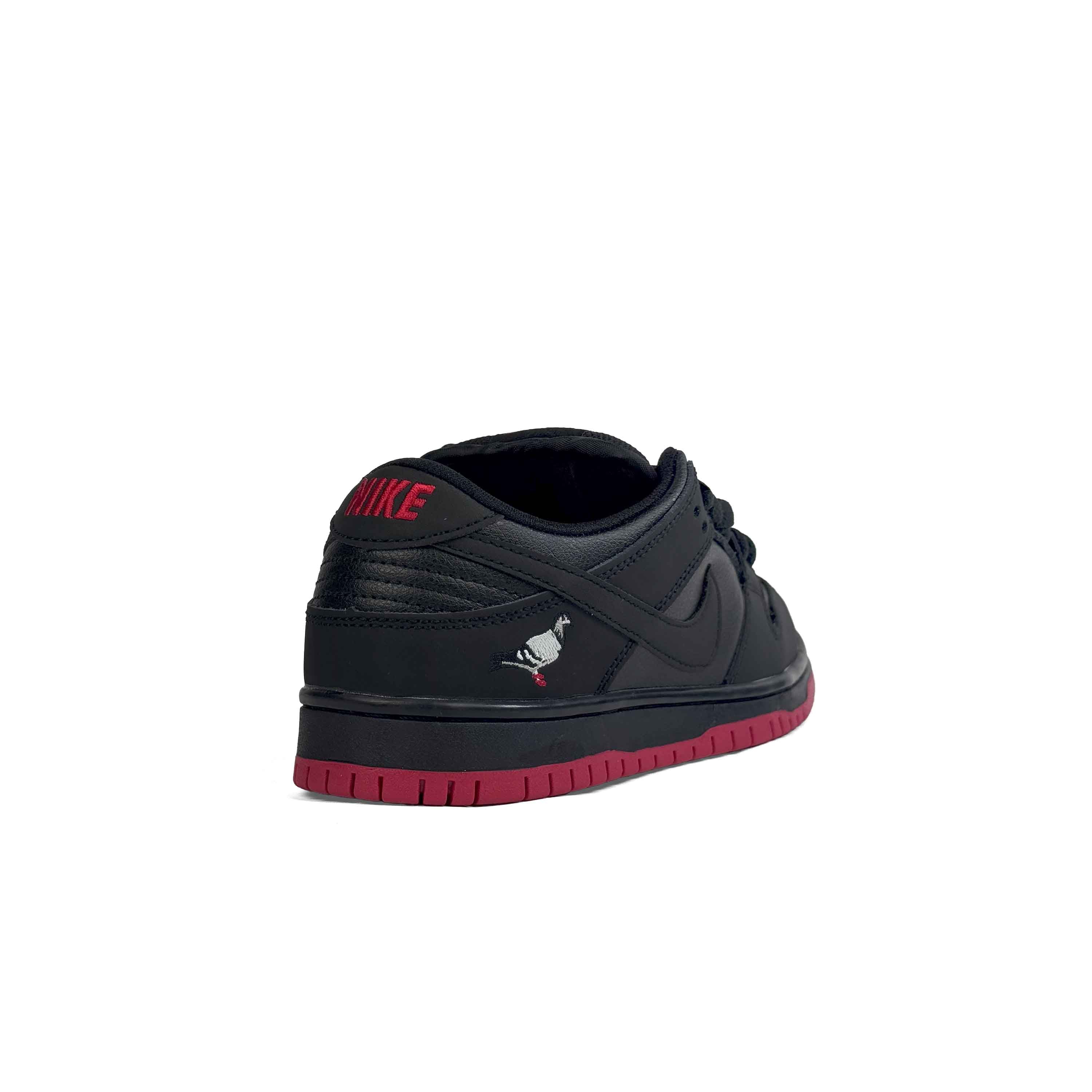 Nike SB Dunk Low TRD QS "Black Pigeon