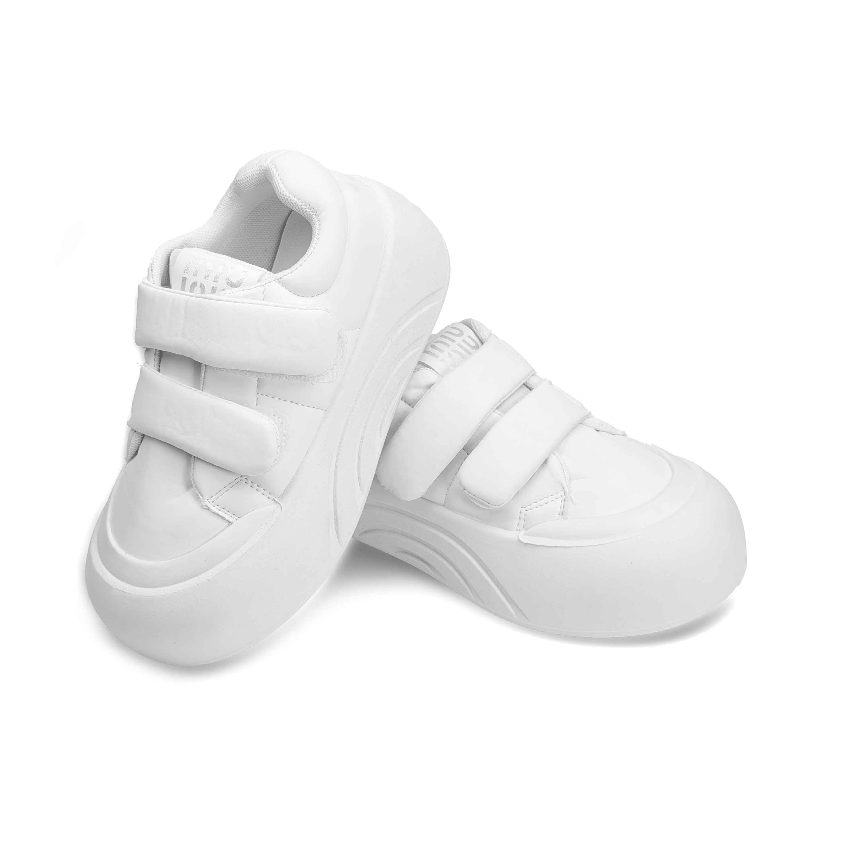 velcro sneakers Latest