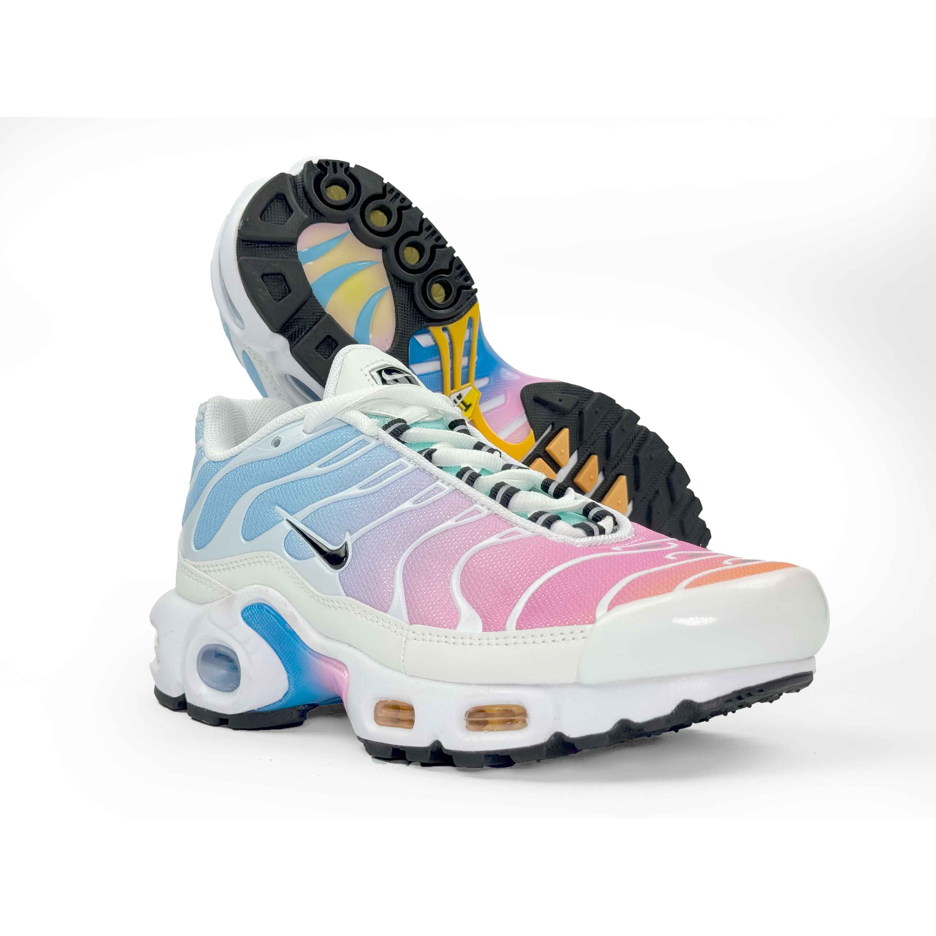 NIKE AIR MAX PLUS TN