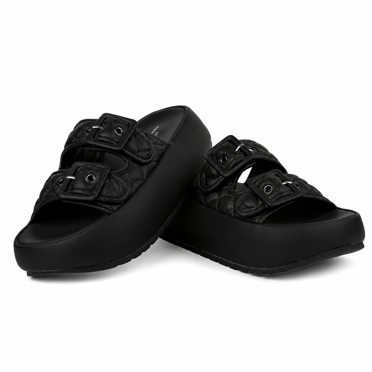 Slippers5609