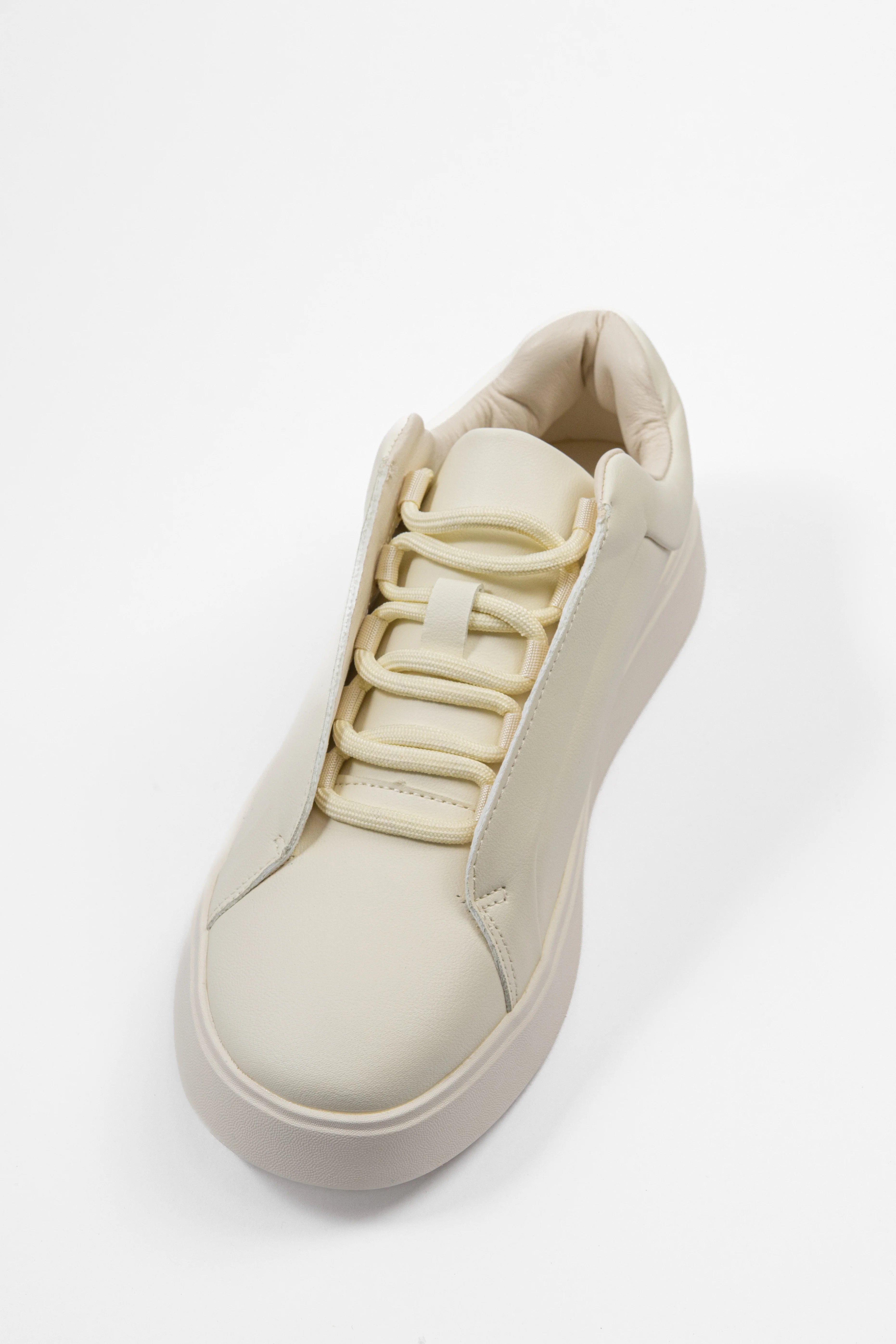 Zara Classic Sneakers