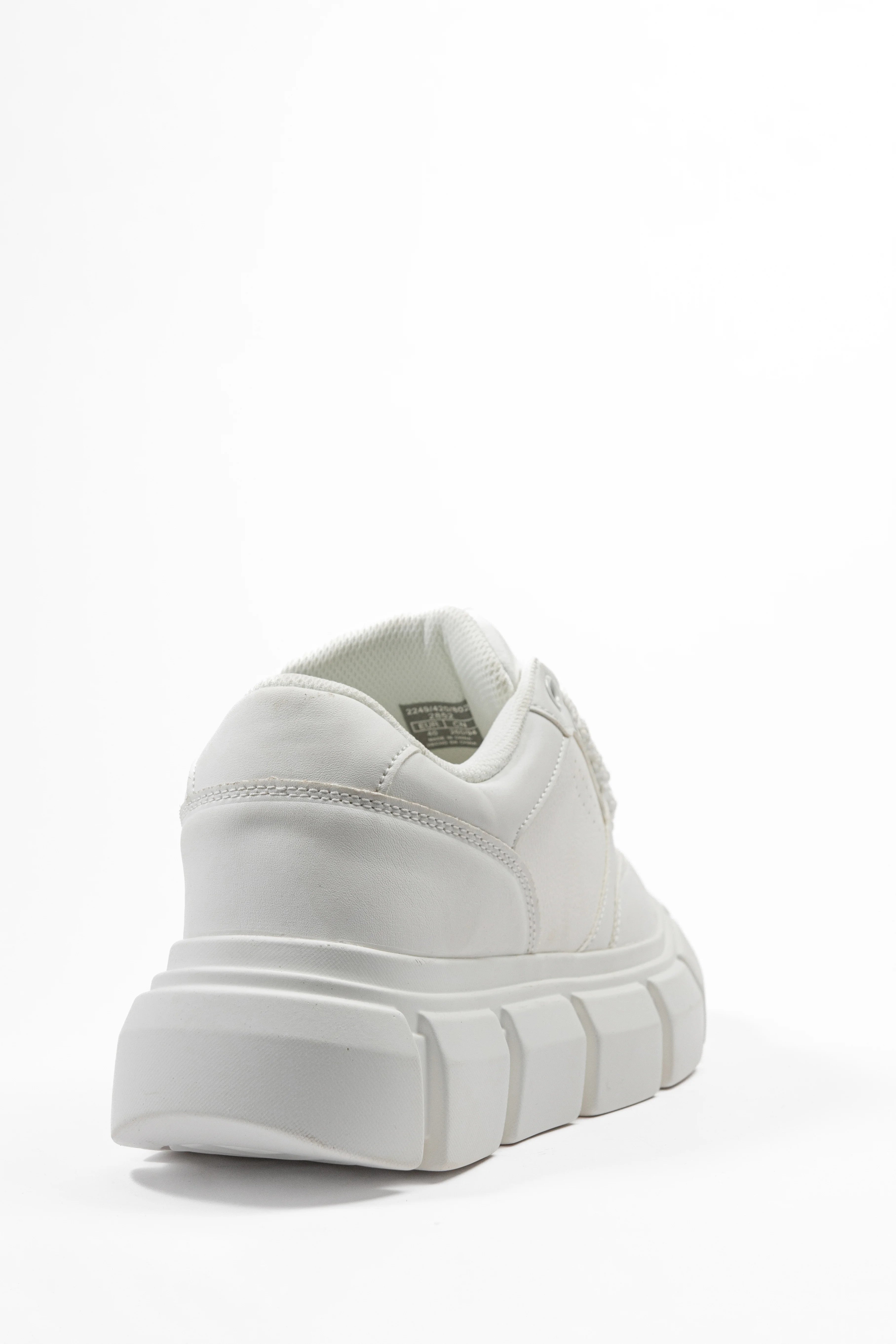 Zara Chunky Lace Up Sneakers Man