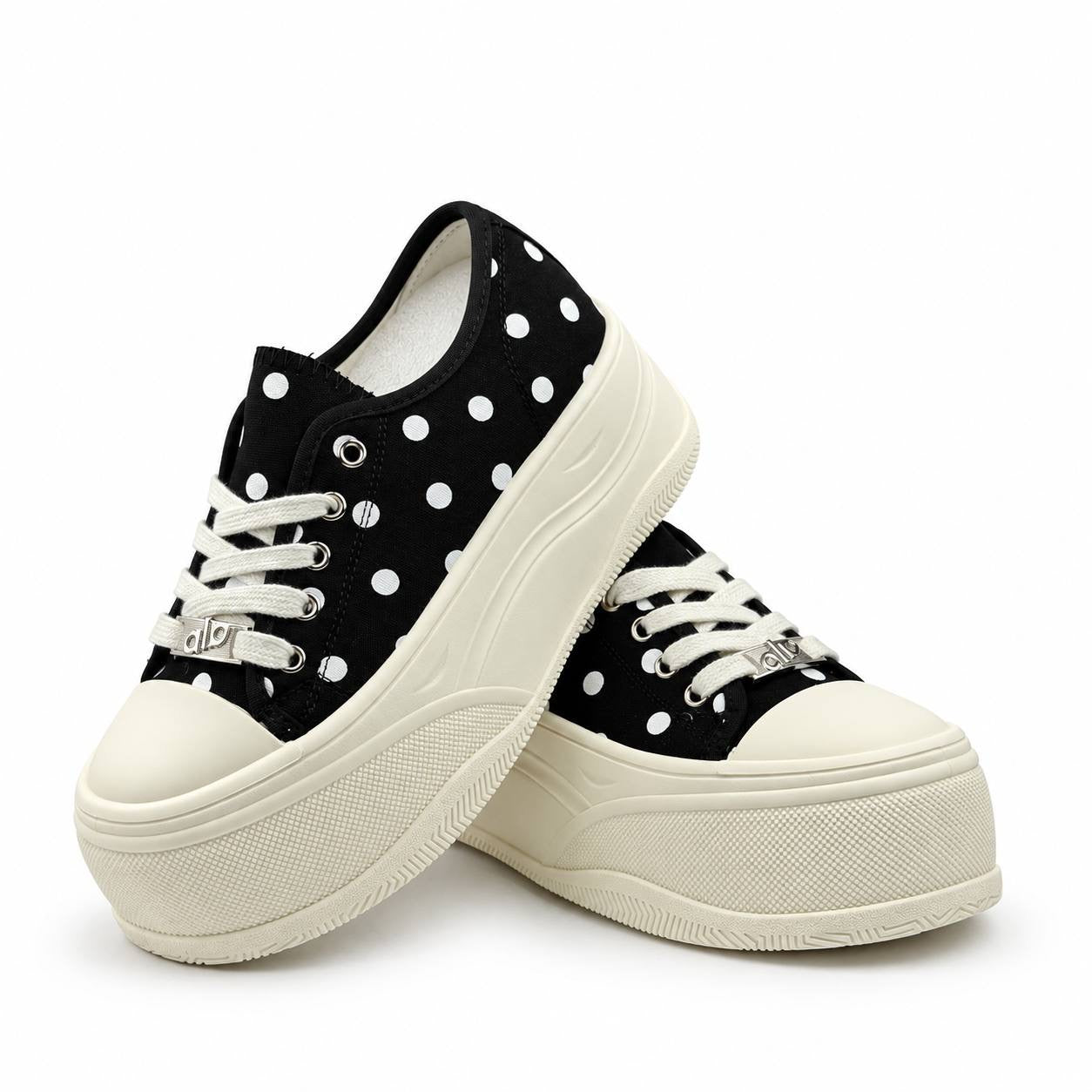 Polka Dot Platform Sneaker – M6809