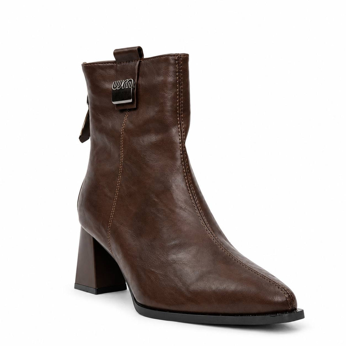 Boots 33-8