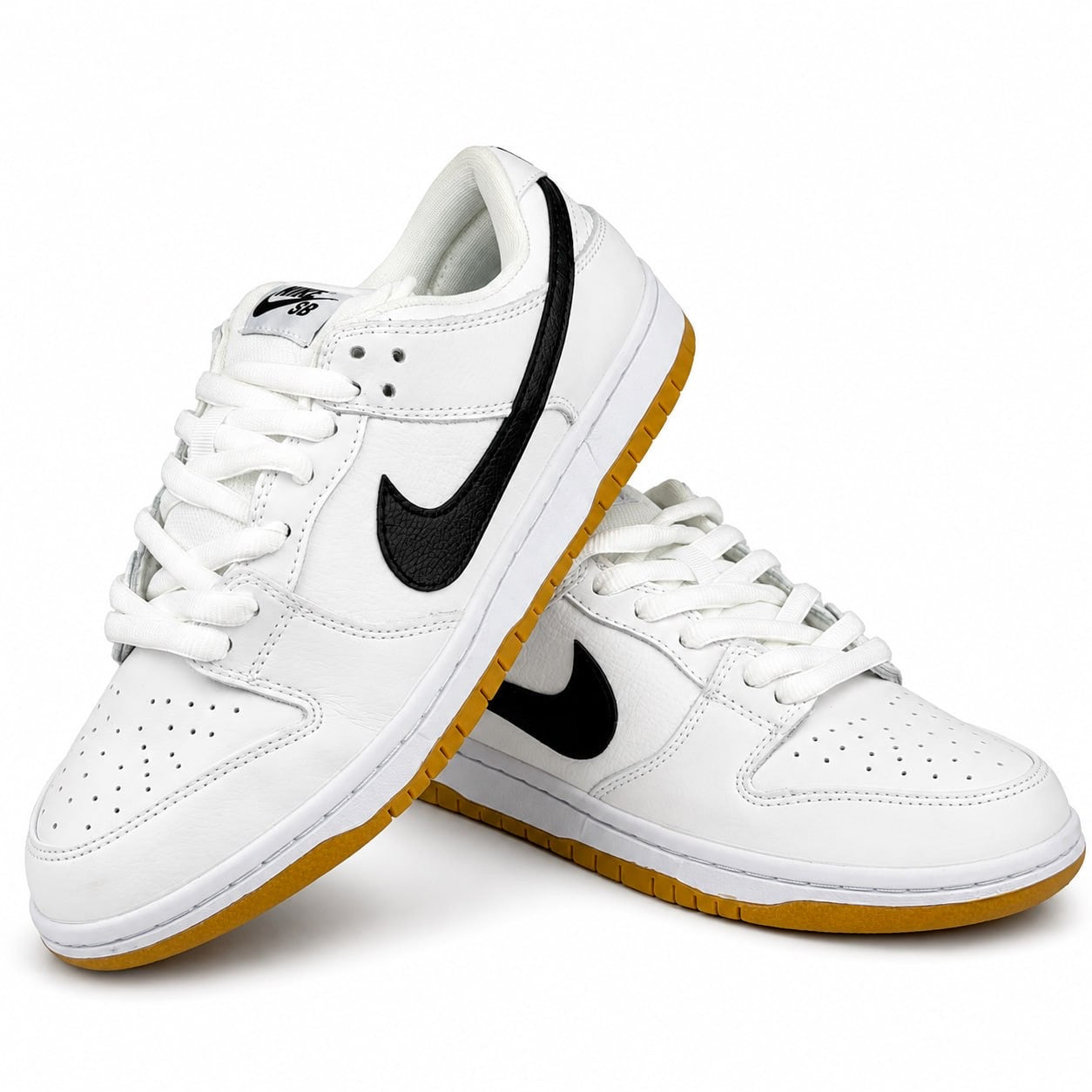 Nike SB Dunk Low – White & Black