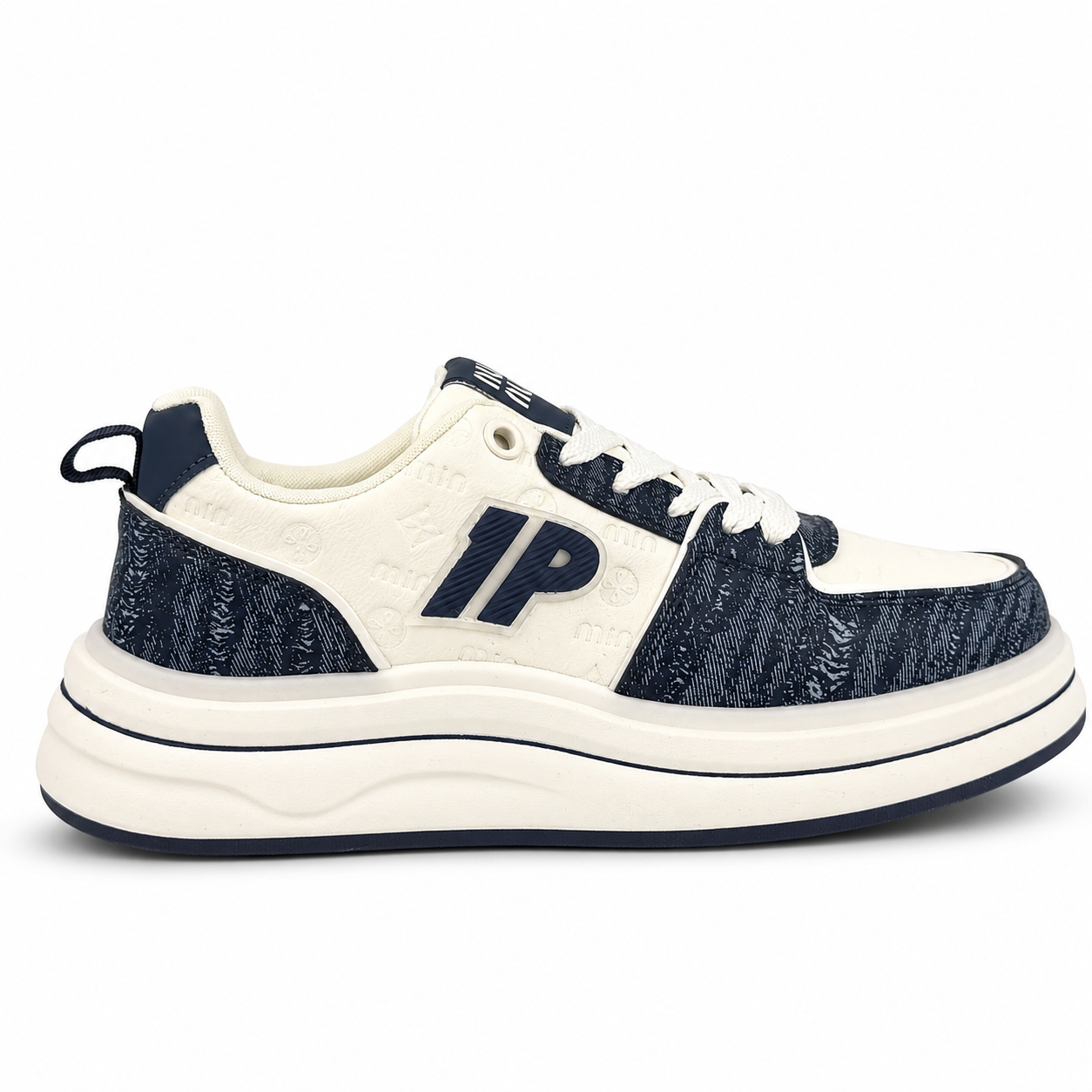 Aero Platform Sneaker