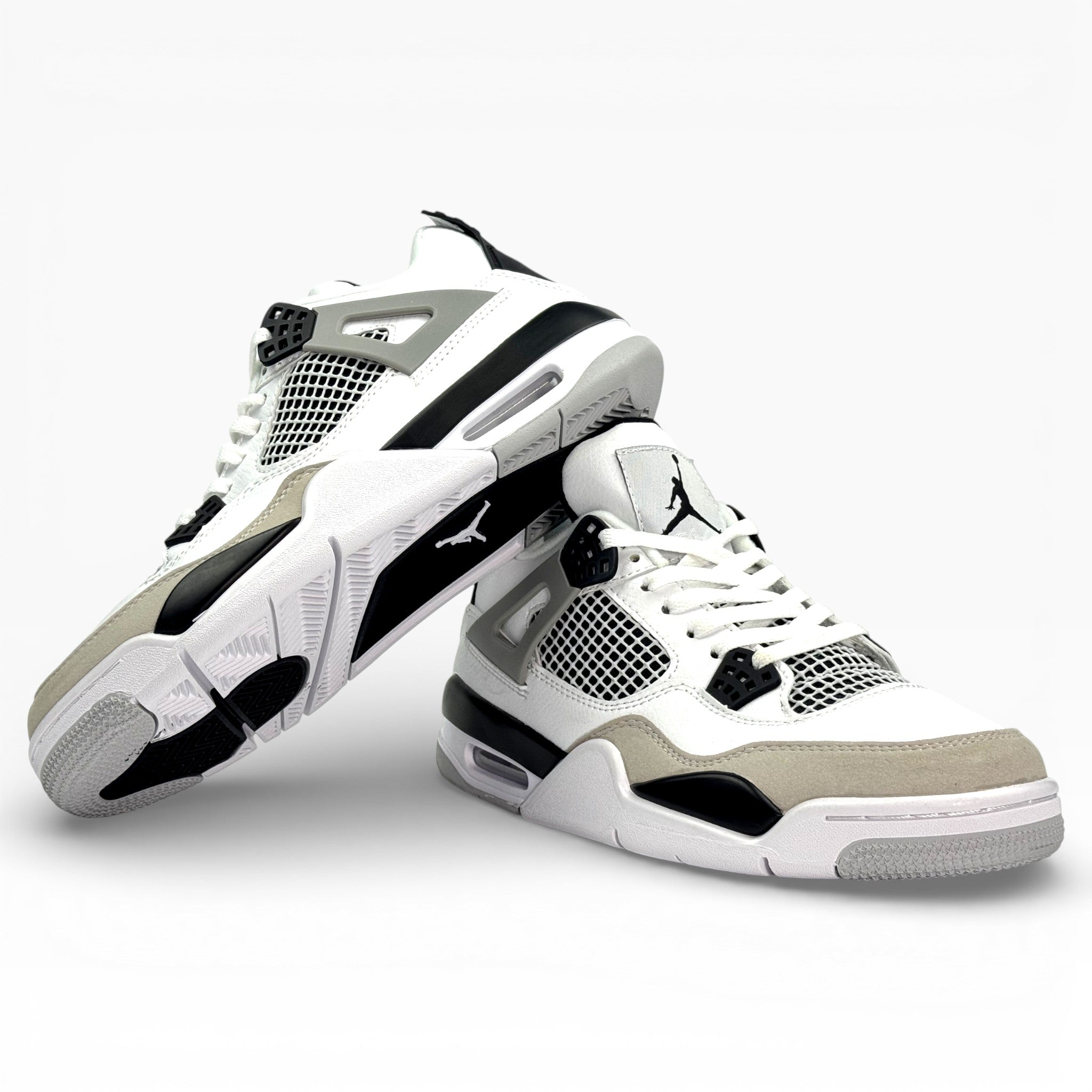Nike Air Jordan 4 Retro "Military Black"