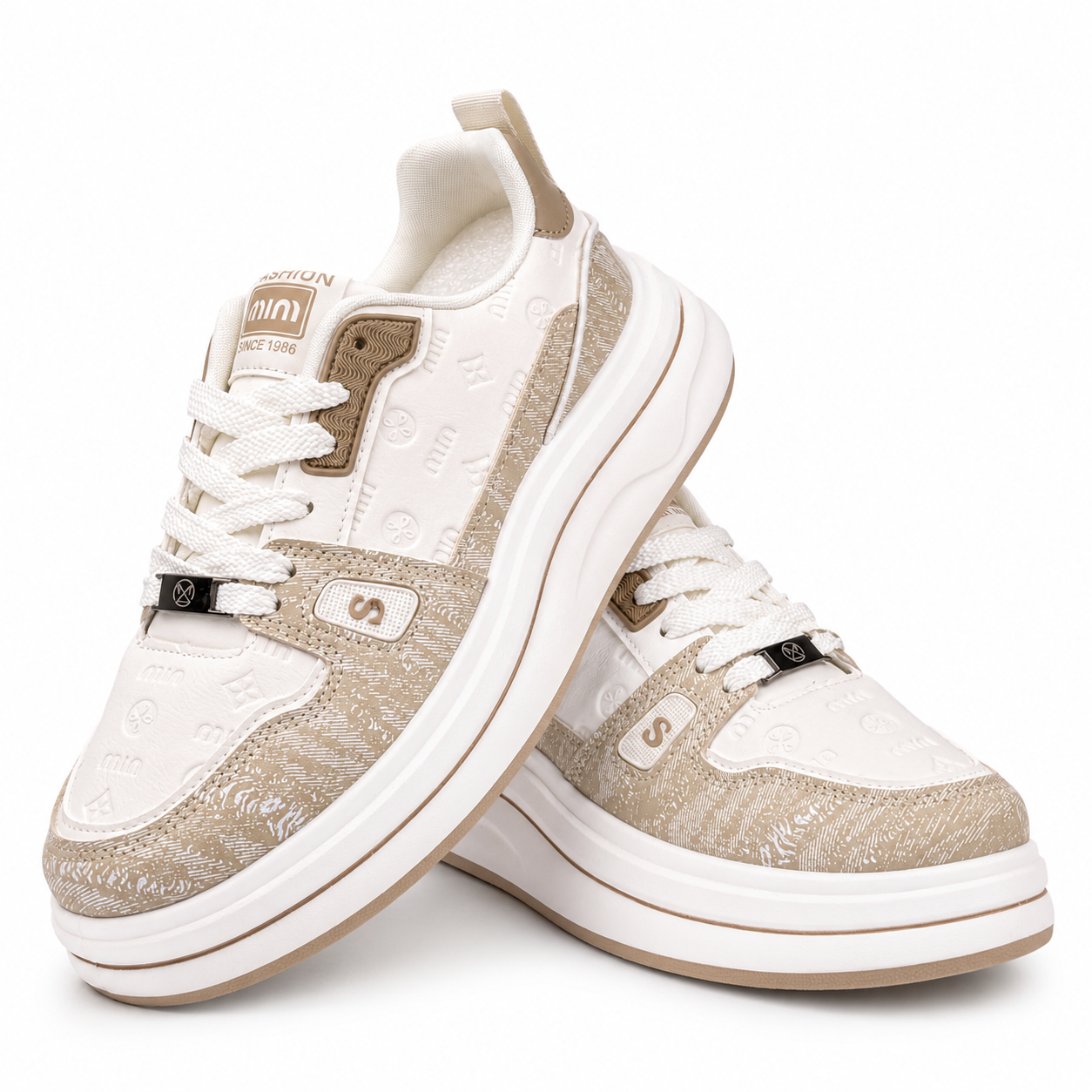 Aero Platform Sneaker