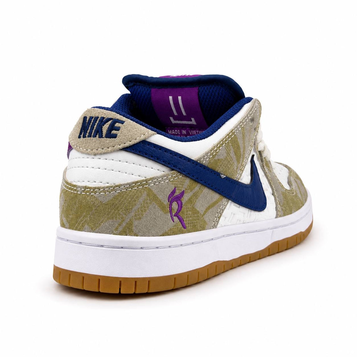 Nike SB Dunk Low Rayssa Leal