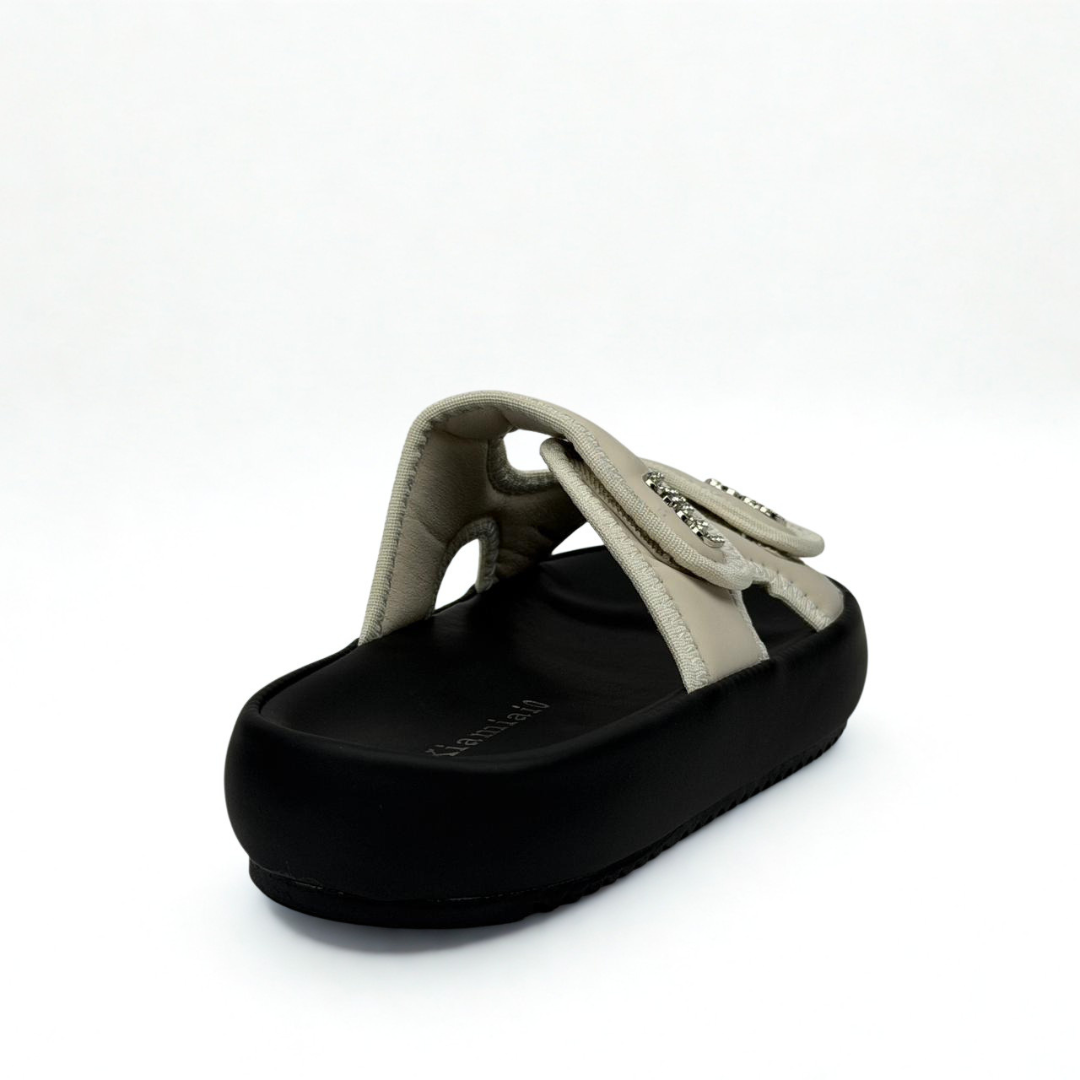 Slipper 811