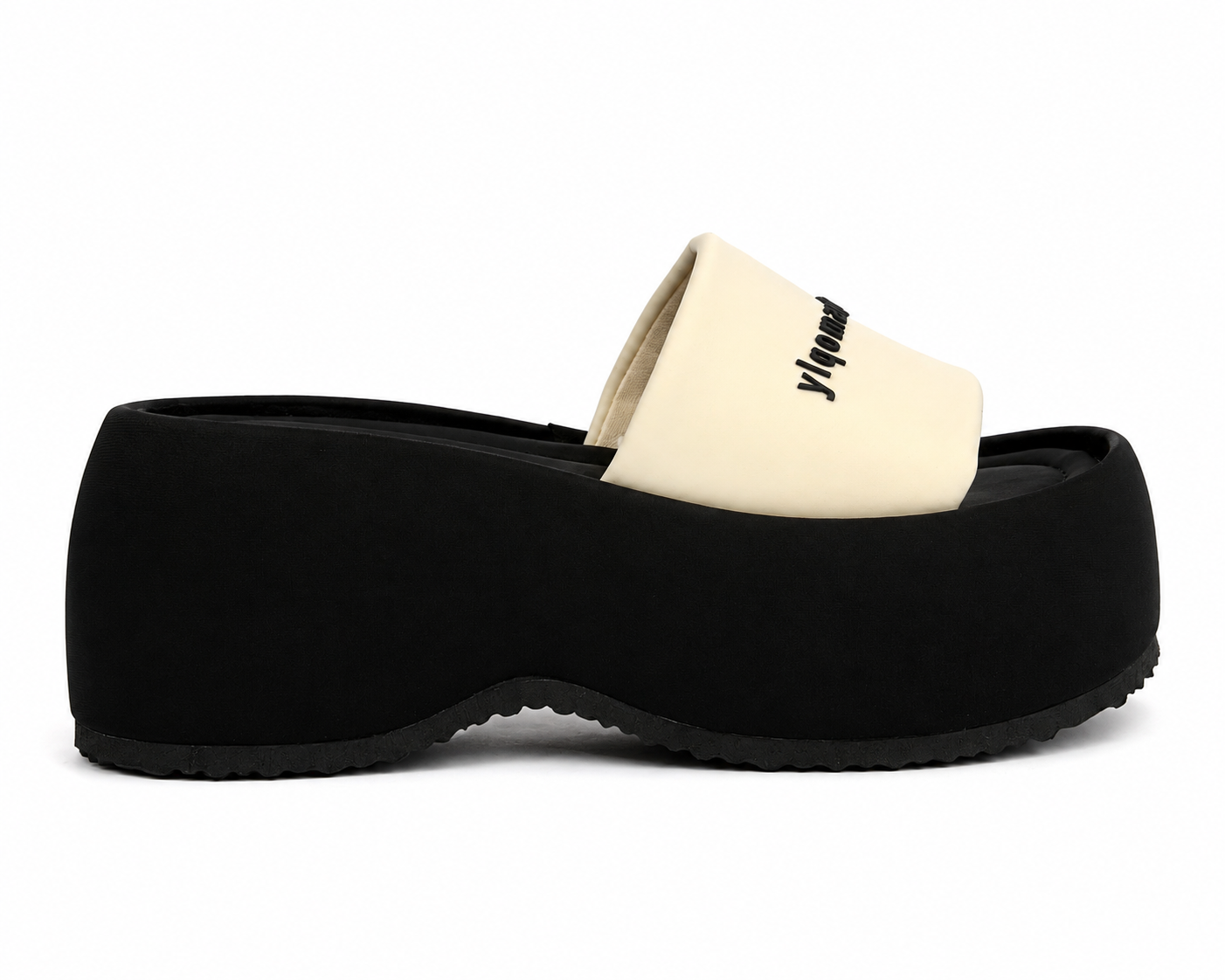 Slipper 6601 – Beige / Black