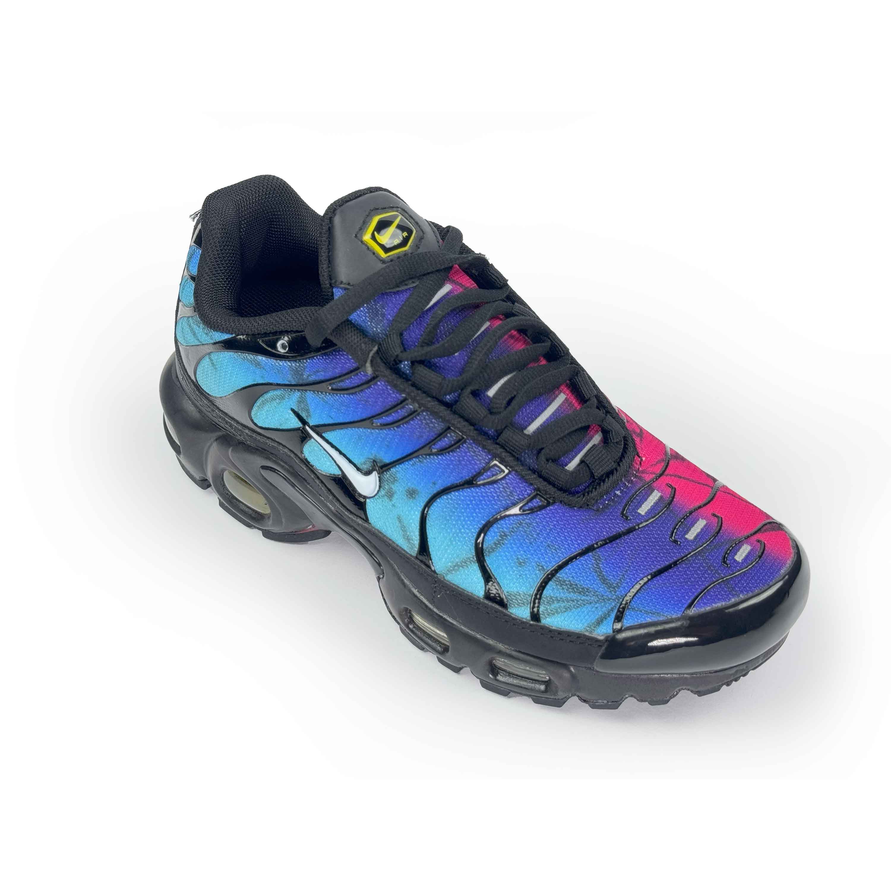 NIKE AIR MAX PLUS TN