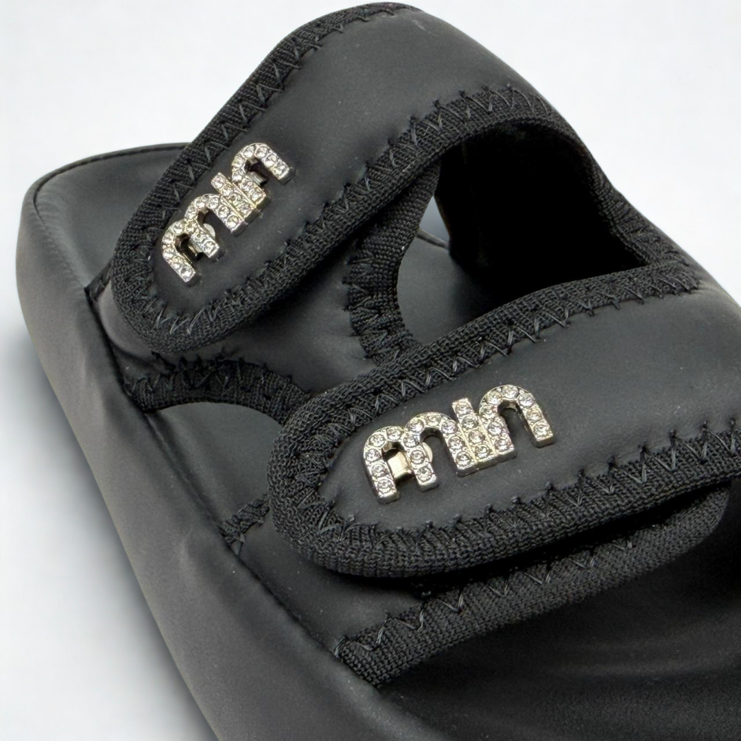 Slipper 811