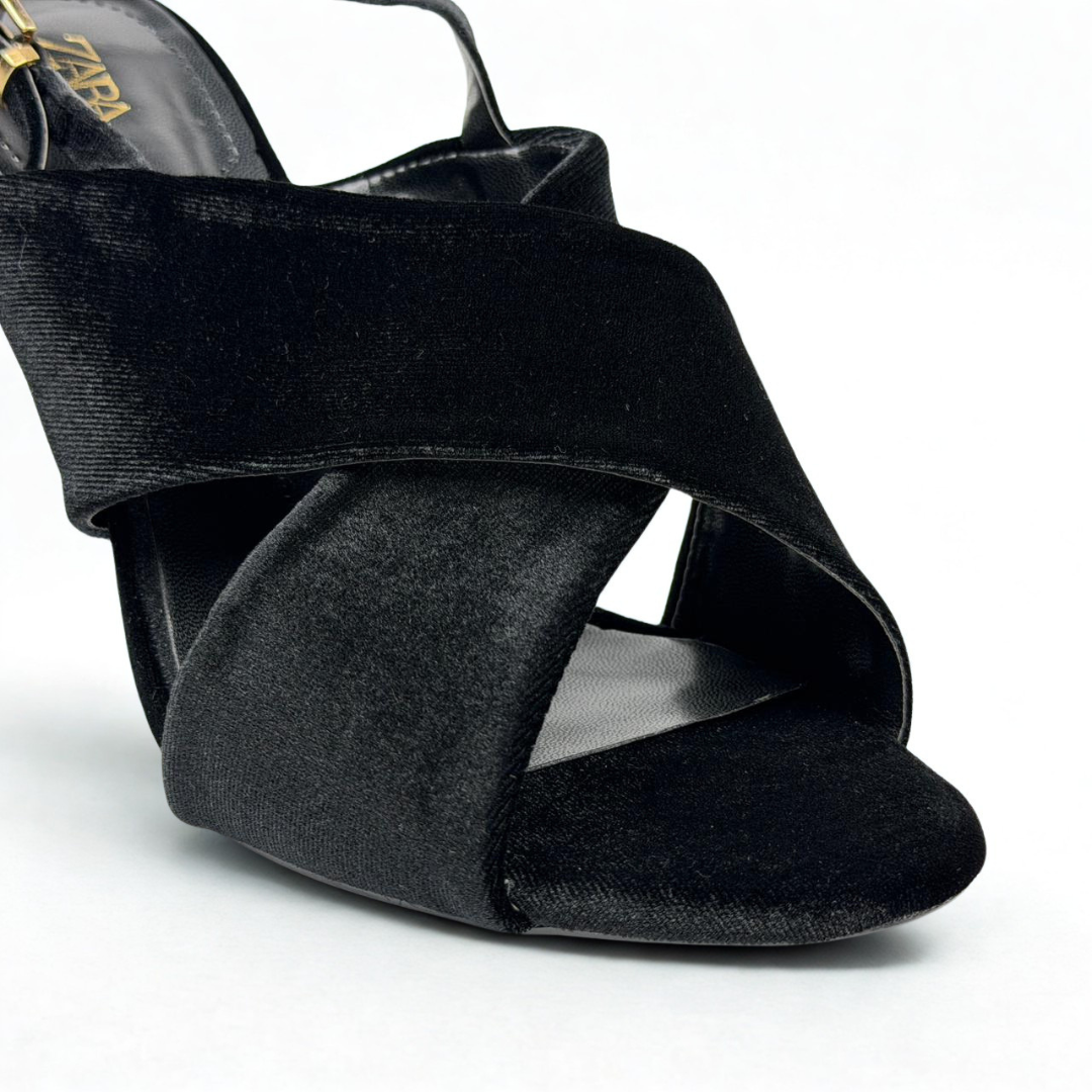 Zara Heels 26