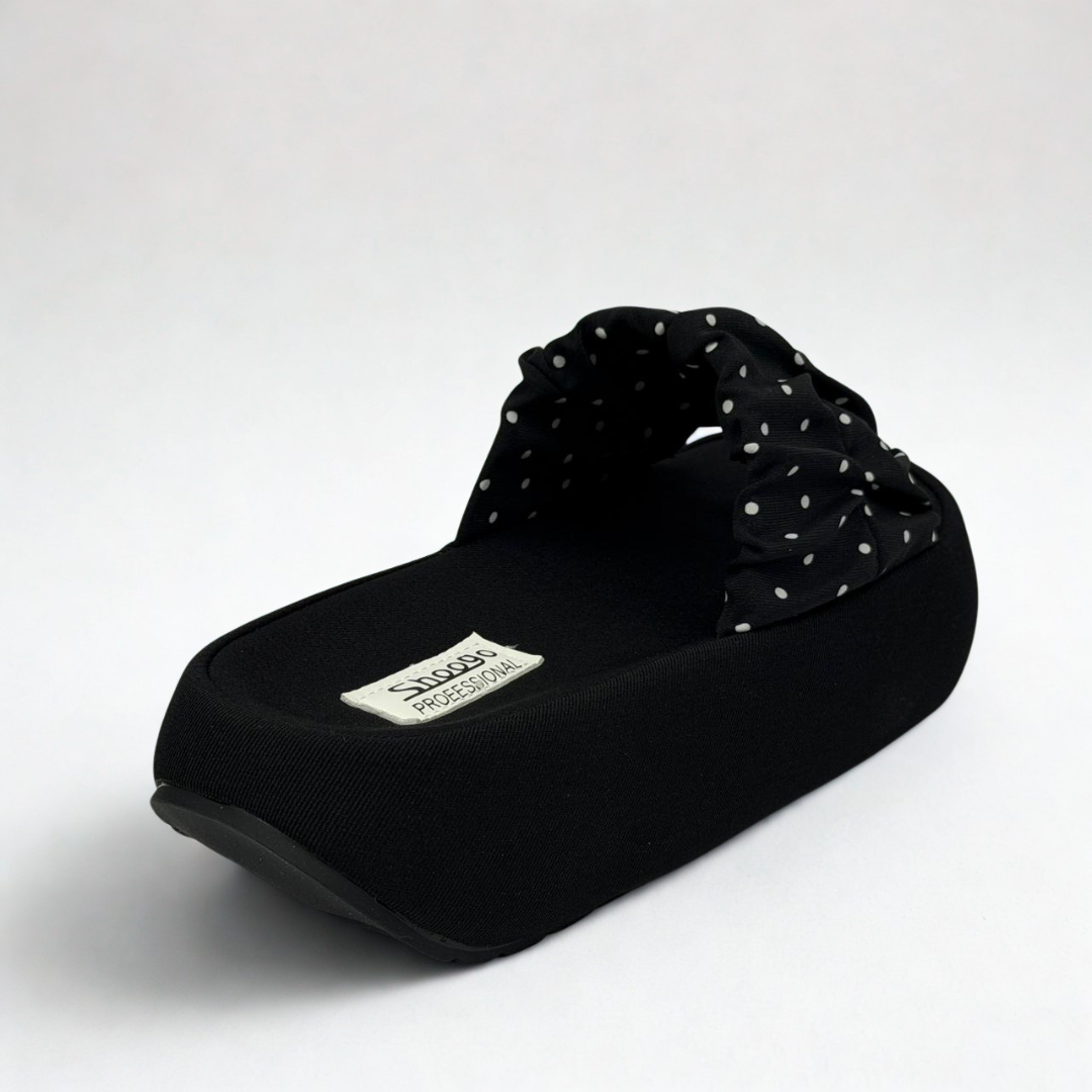 Slipper B082