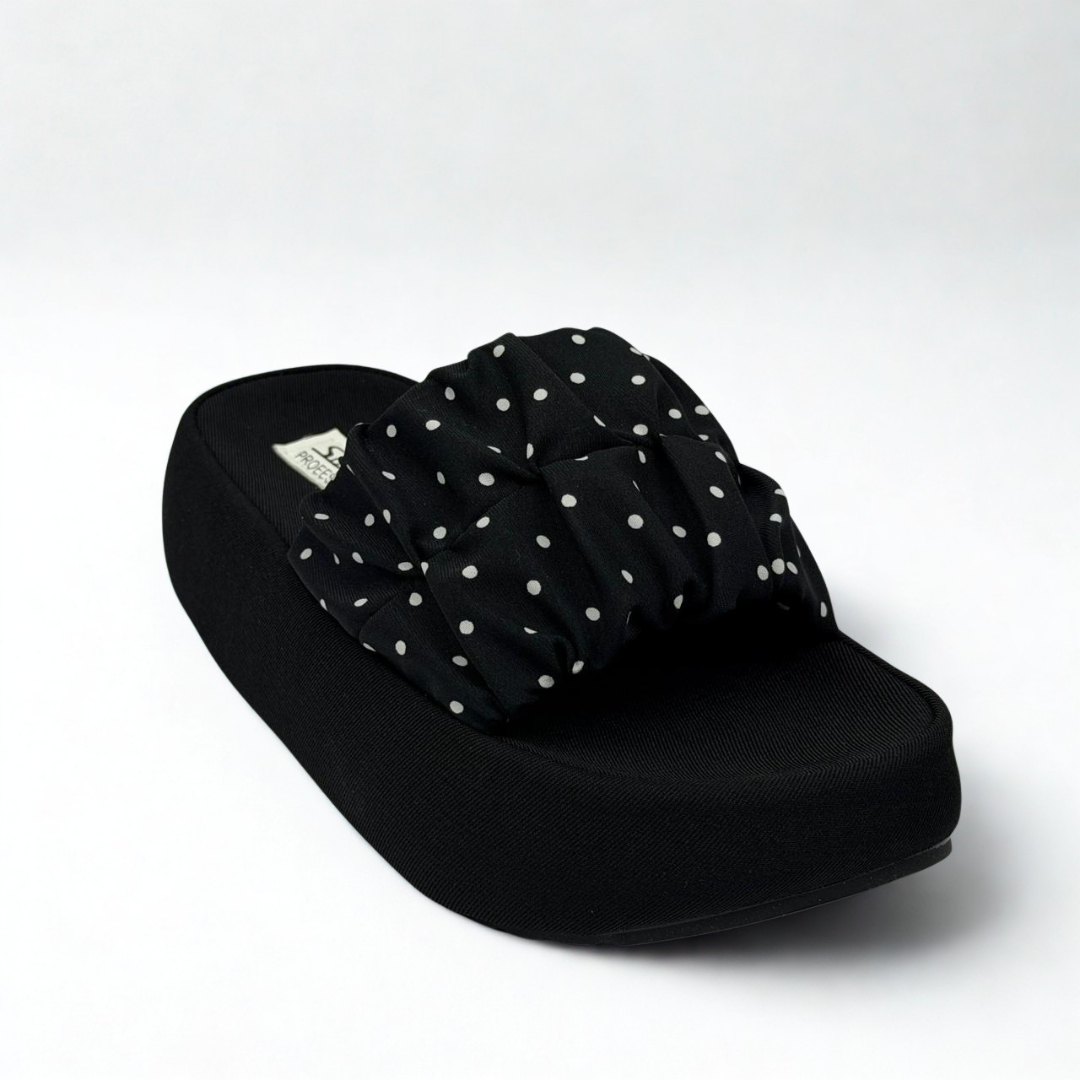 Slipper B082