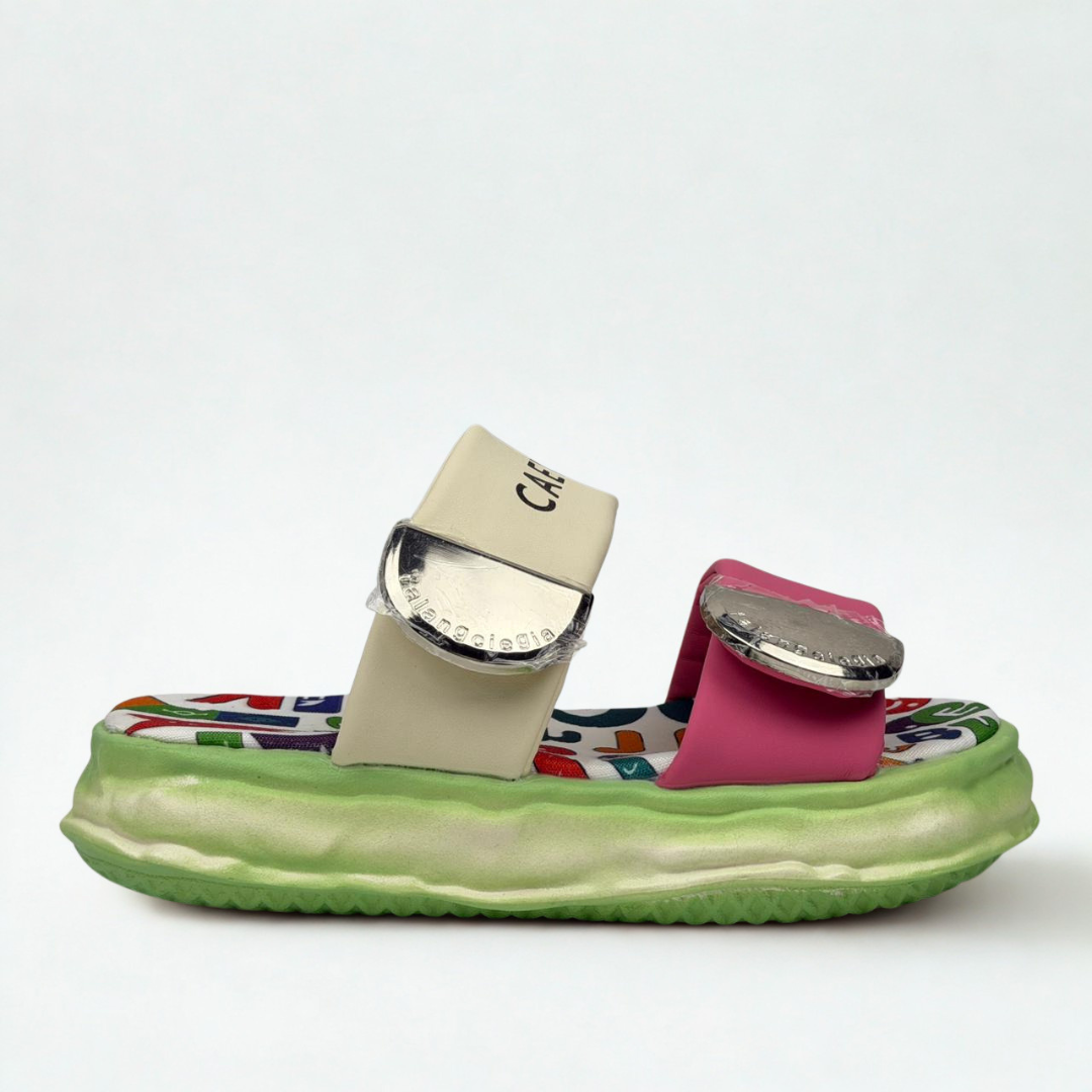 Slipper A19