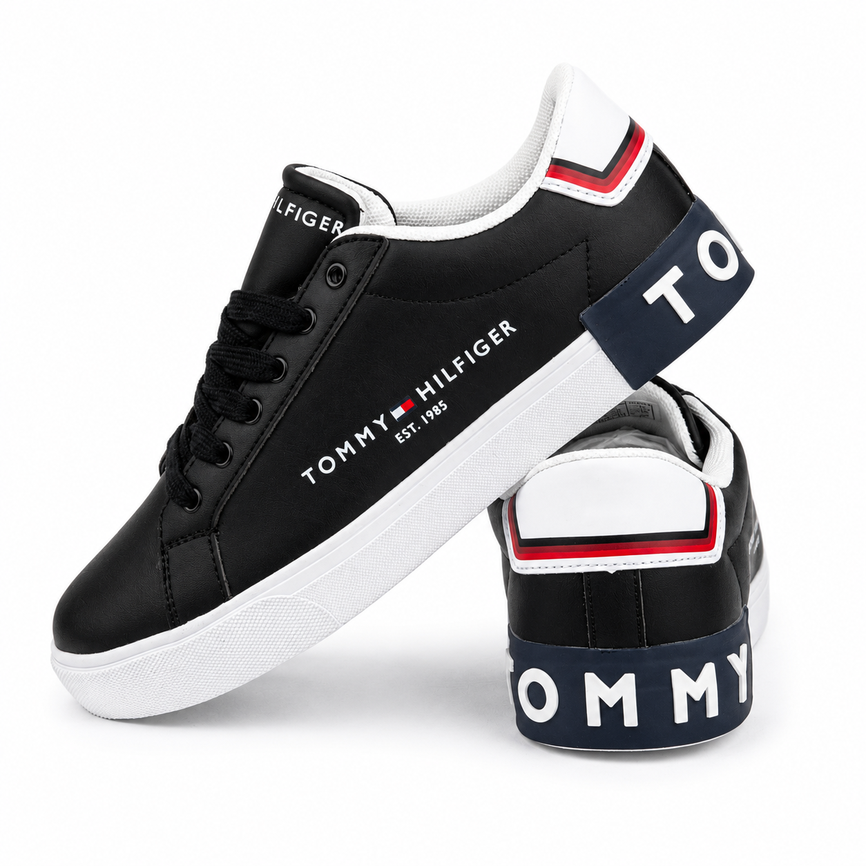 Tommy Hilfiger Essential Side Logo Sneaker – Black/White