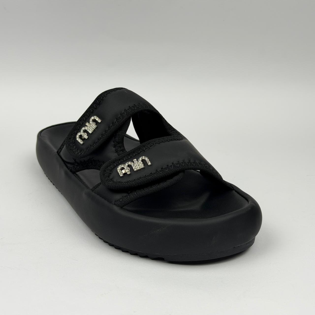 Slipper 811