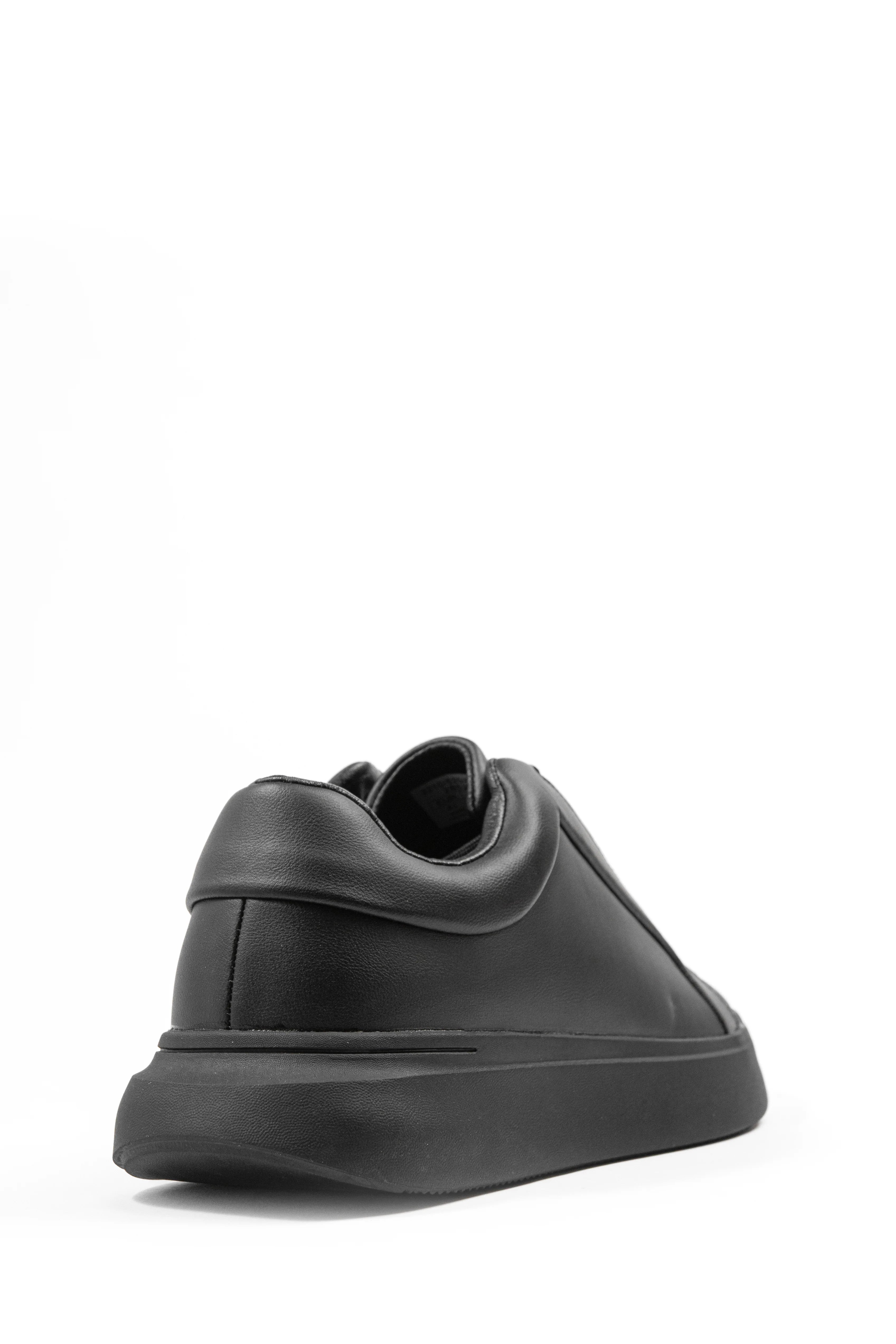 Zara Classic Sneakers
