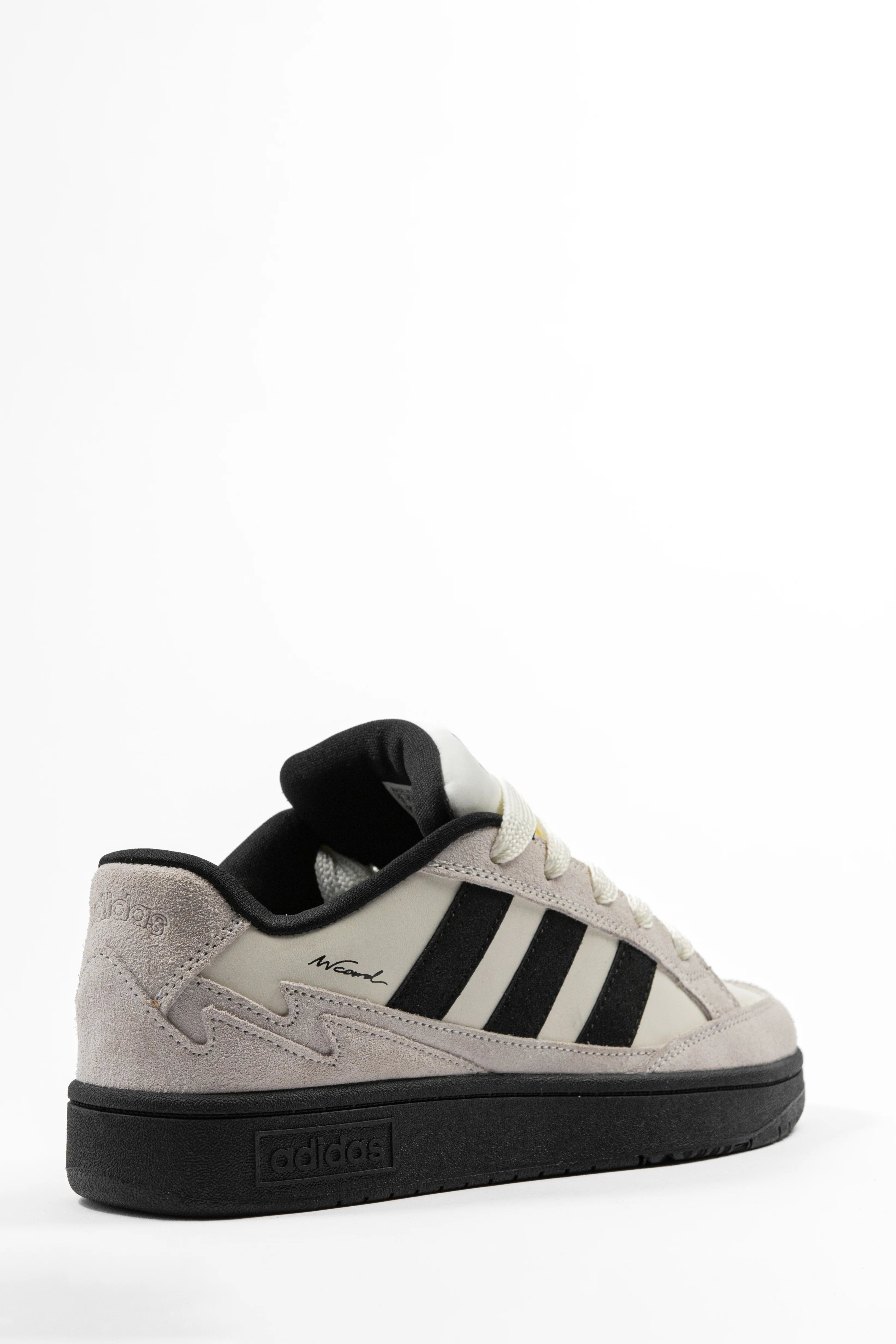 adidas Card AVD