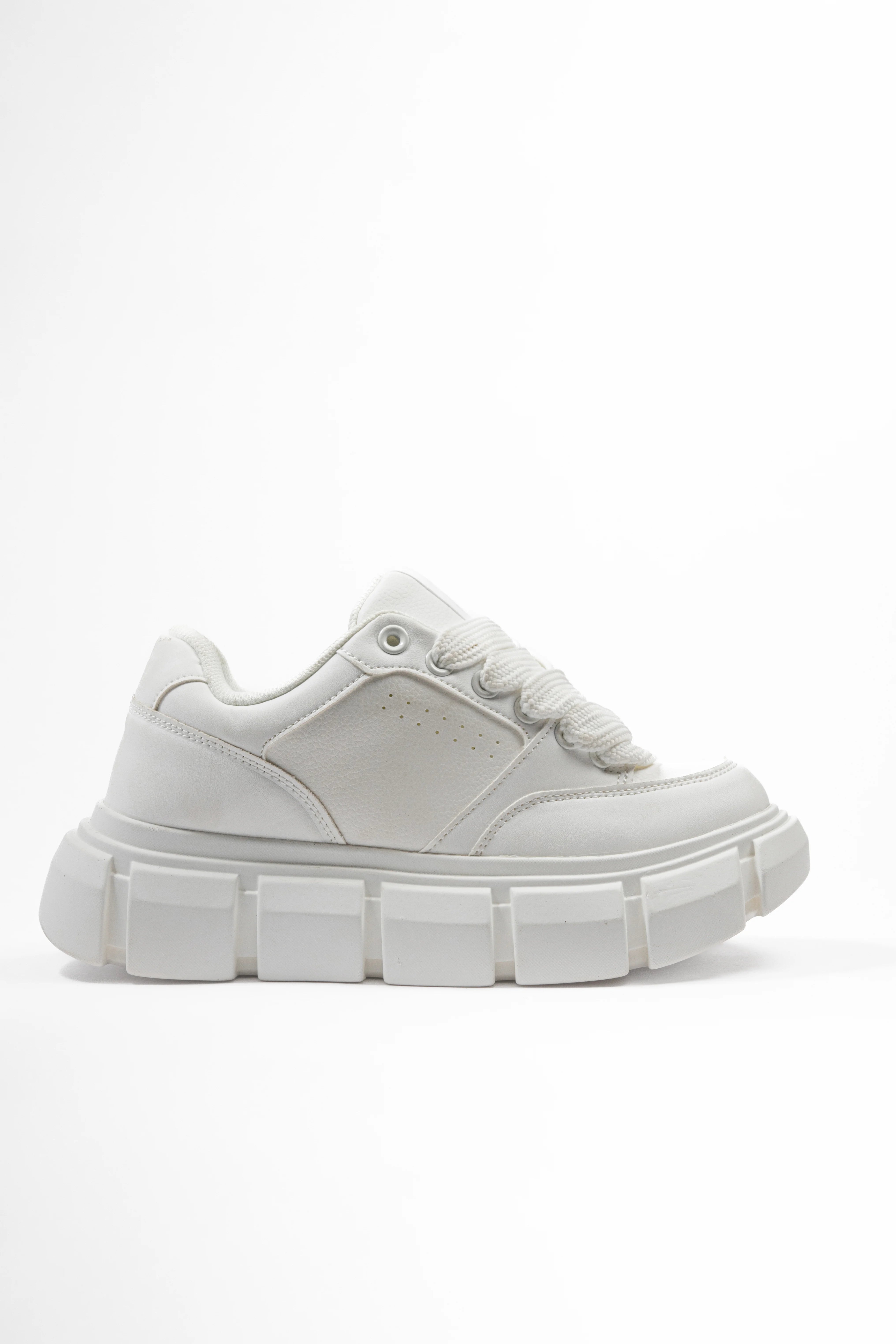 Zara Chunky Lace Up Sneakers Man