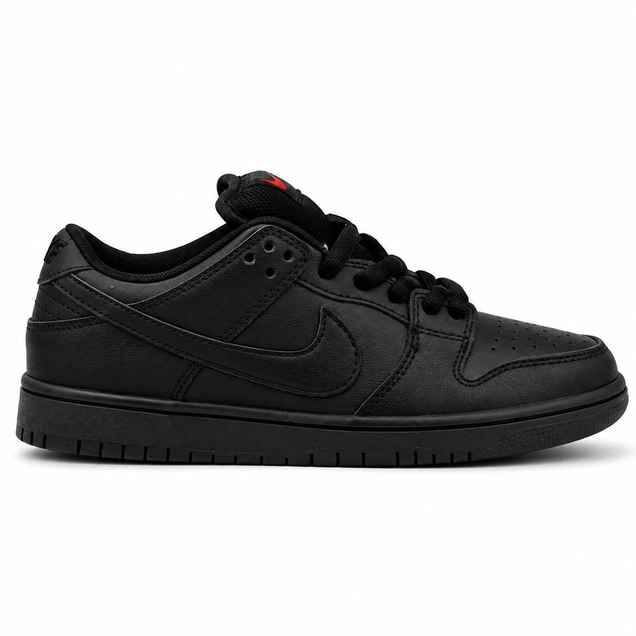 Nike SB Dunk Low Pro Triple Black